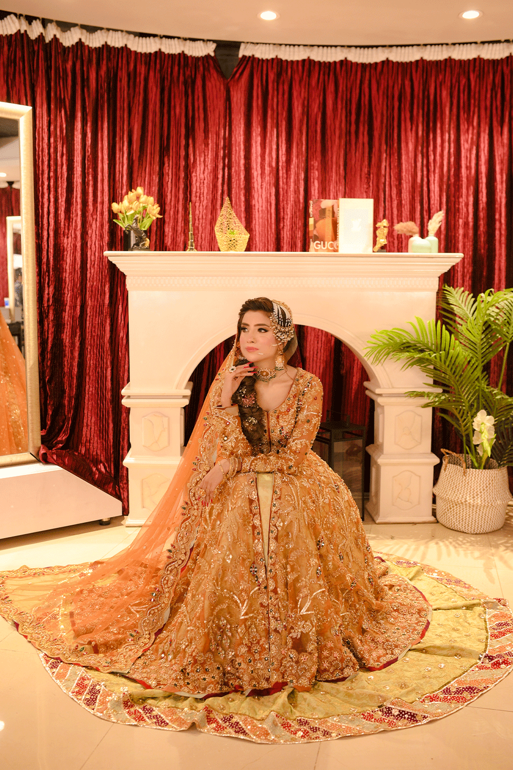 RANG MEHAL SBBO-1 Orange Mehndi Bridal - Sillhouete