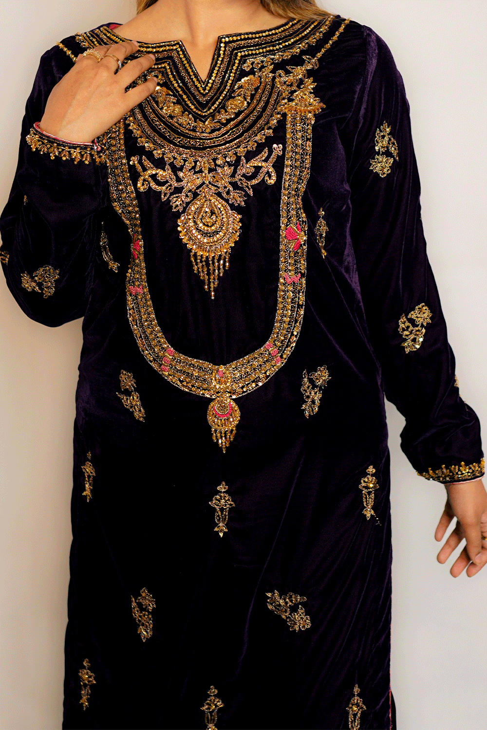 JAAMNI VELVET (SFPRP 1)