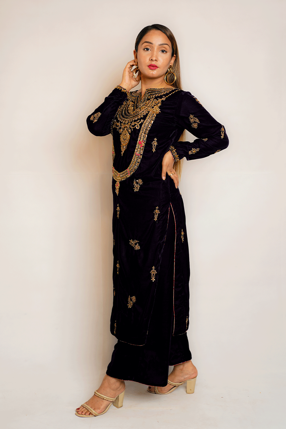 JAAMNI VELVET SFPRP-1 Purple Velvet Dress - Sillhouete