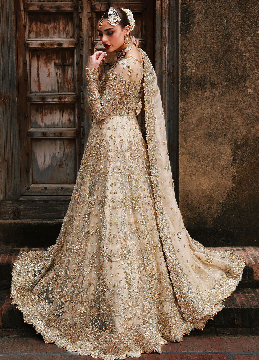 Pakistani Bridal Dresses Online for Weddings Sillhouete Pakistani Bridal Dresses Online for Weddings Sillhouete