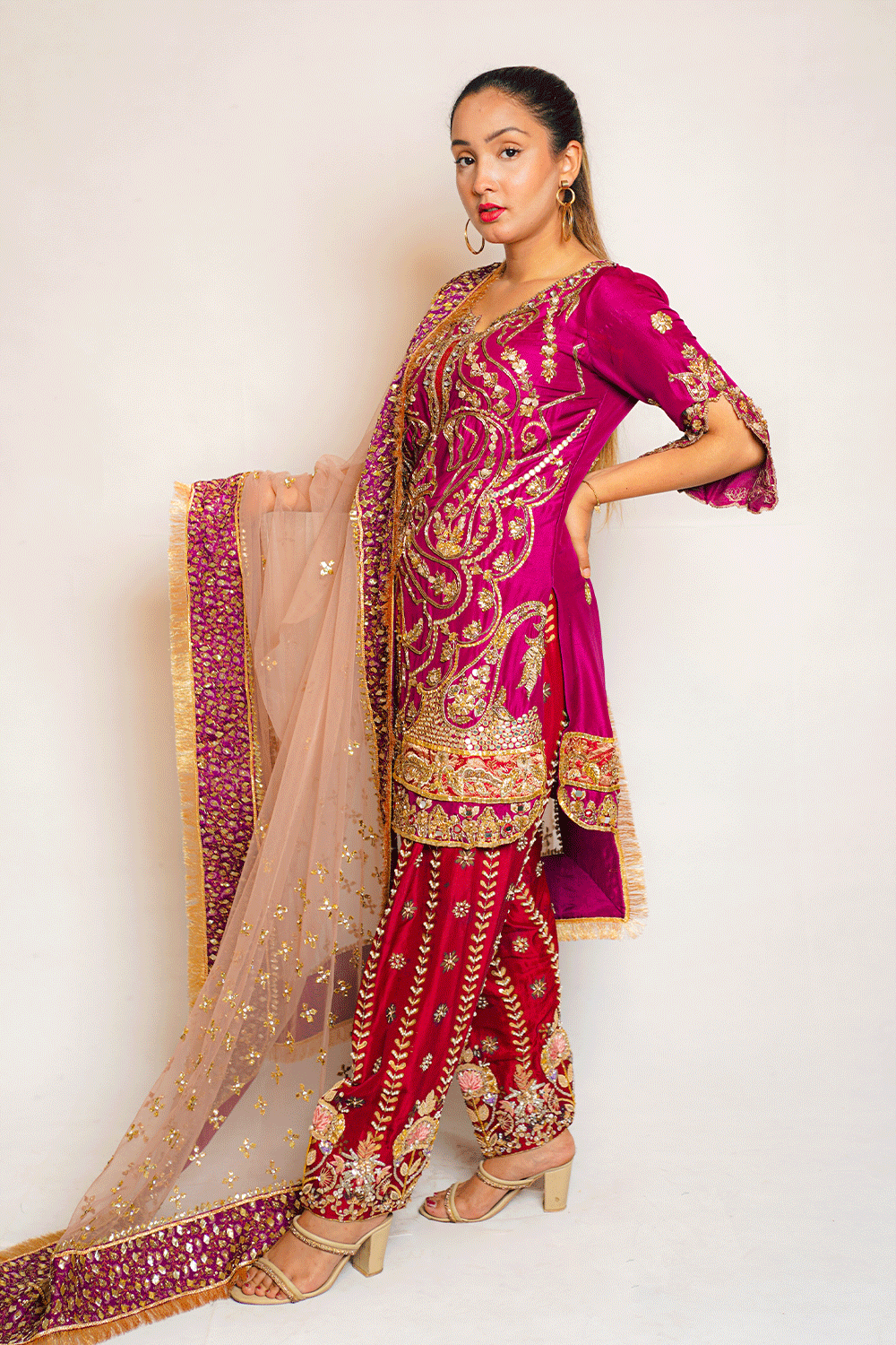 Buy online Pakistani formal suits for ladies in USA