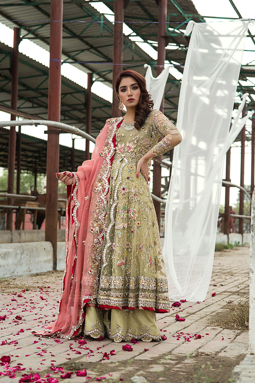 Pakistani Designer Wedding Clothes for walima online in USA