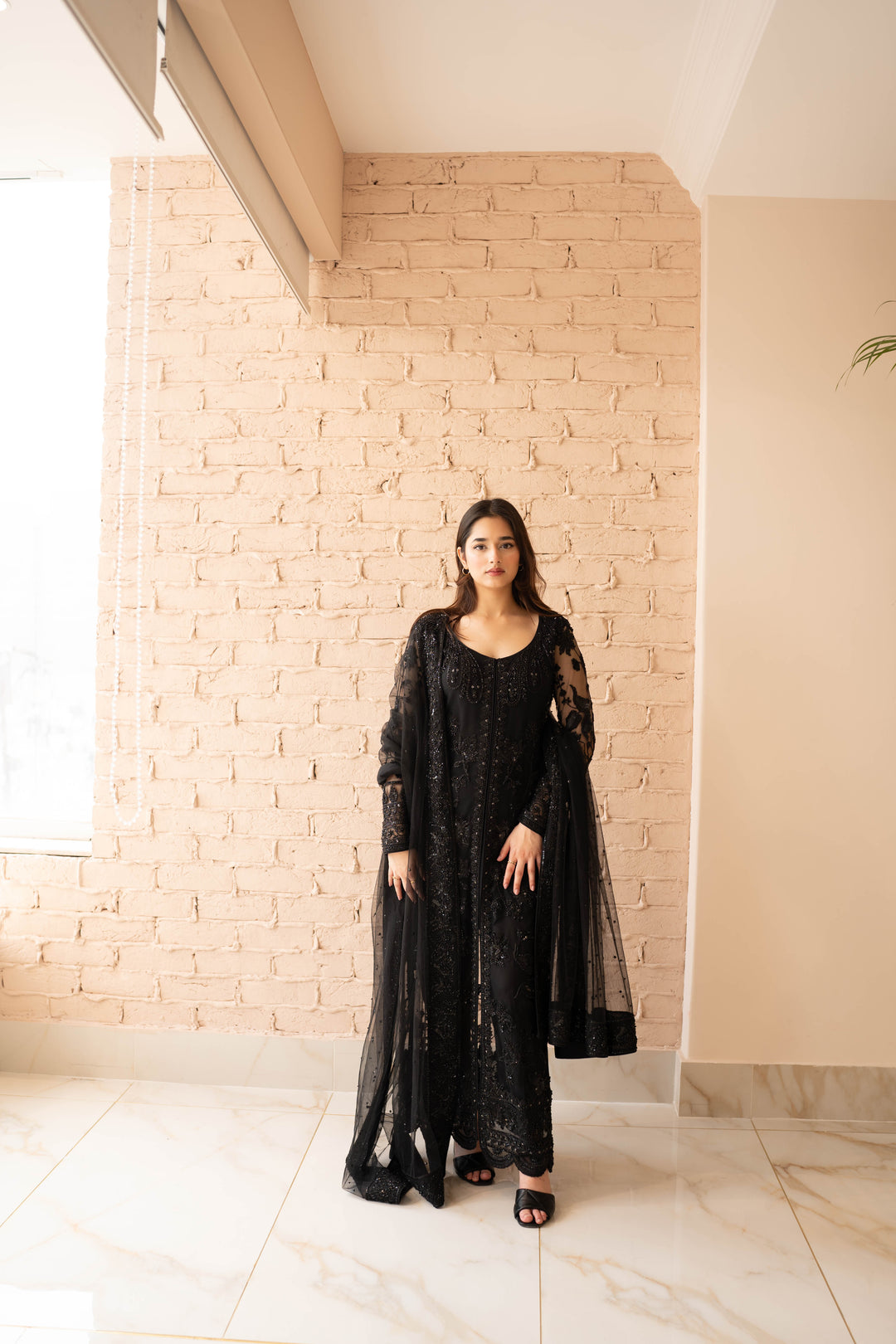 AATISH GOWN (SHBLK 1)