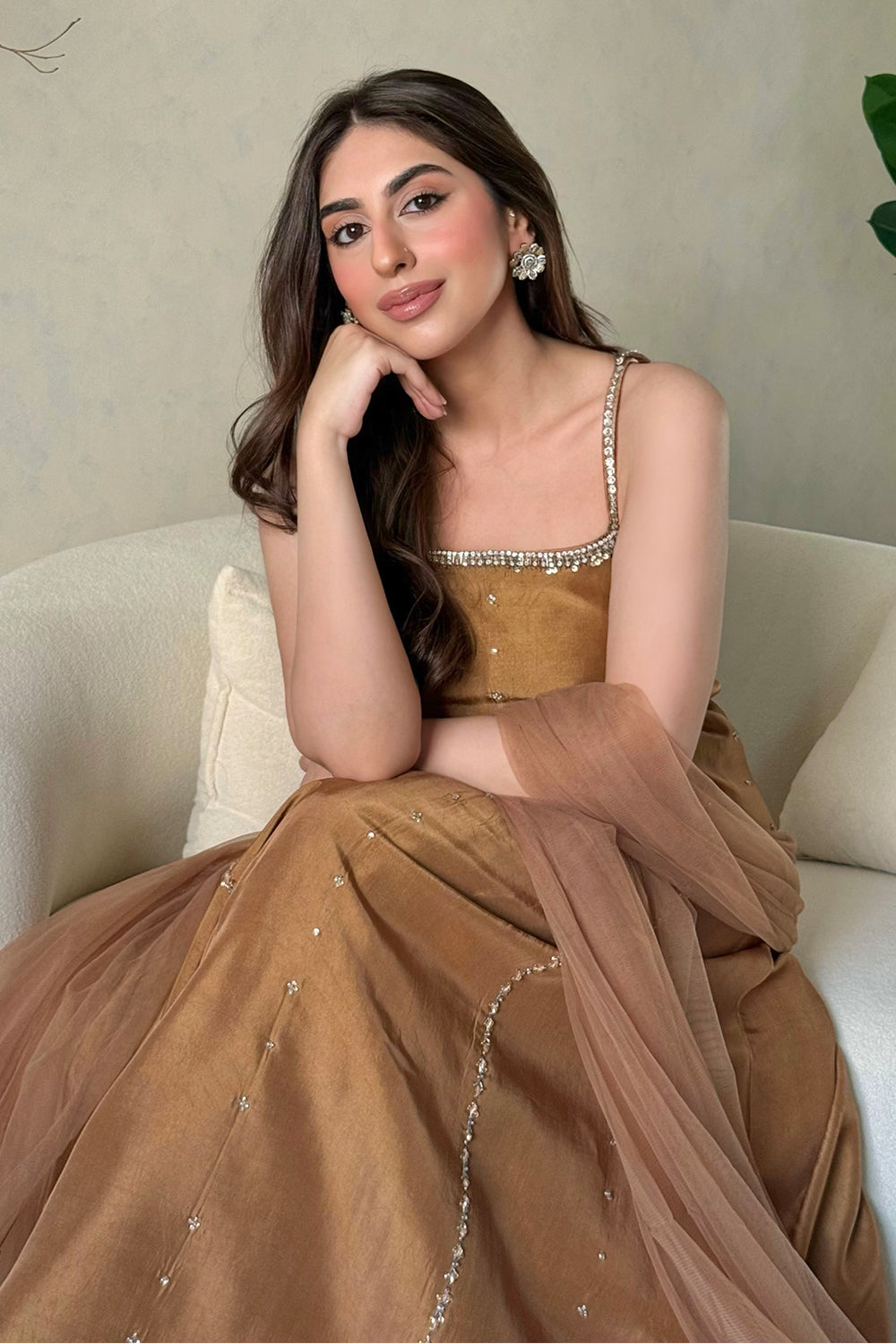 sillhouete-formal-dress-chamilla-mocha-brown-intricate-embroiderycloseup